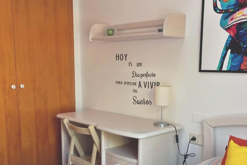 Acogedora Y Confortable Casa Familiar En L'Ollería Exterior foto